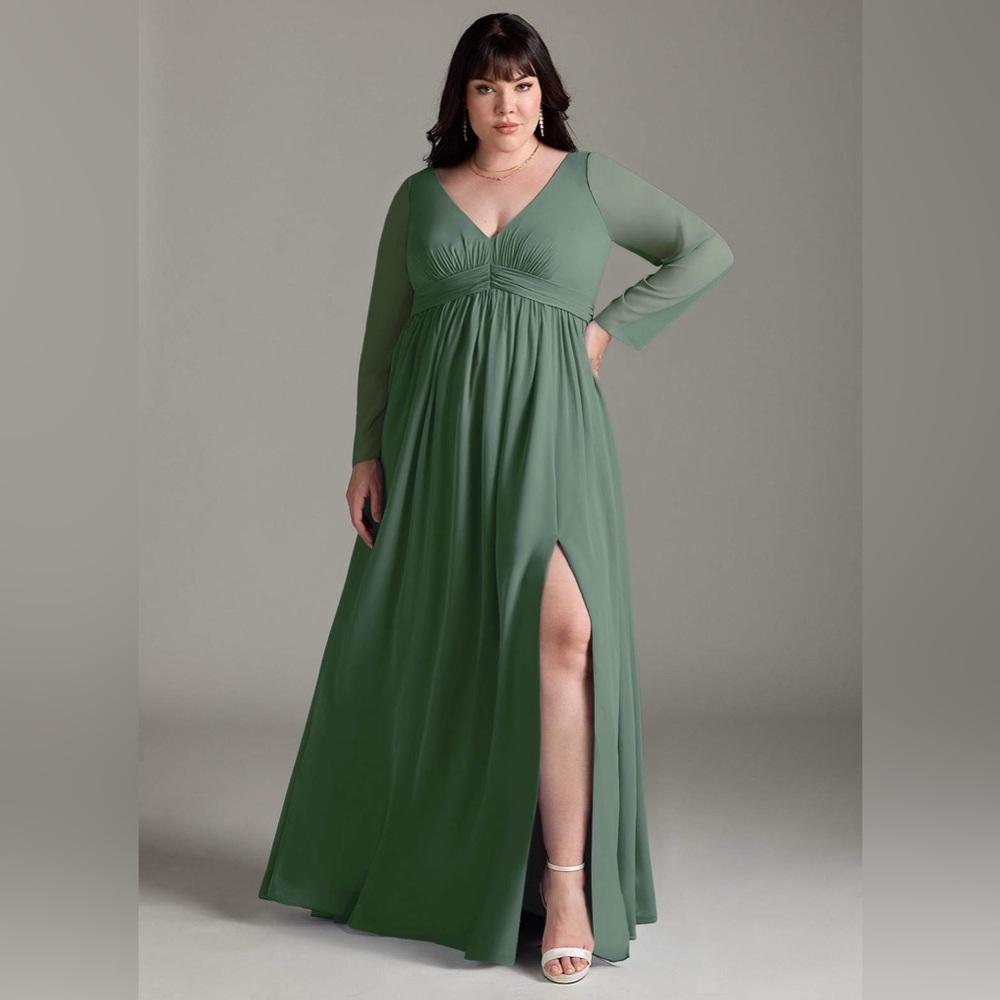 Azazie Teton Dress – Size A24 – Eucalyptus Green